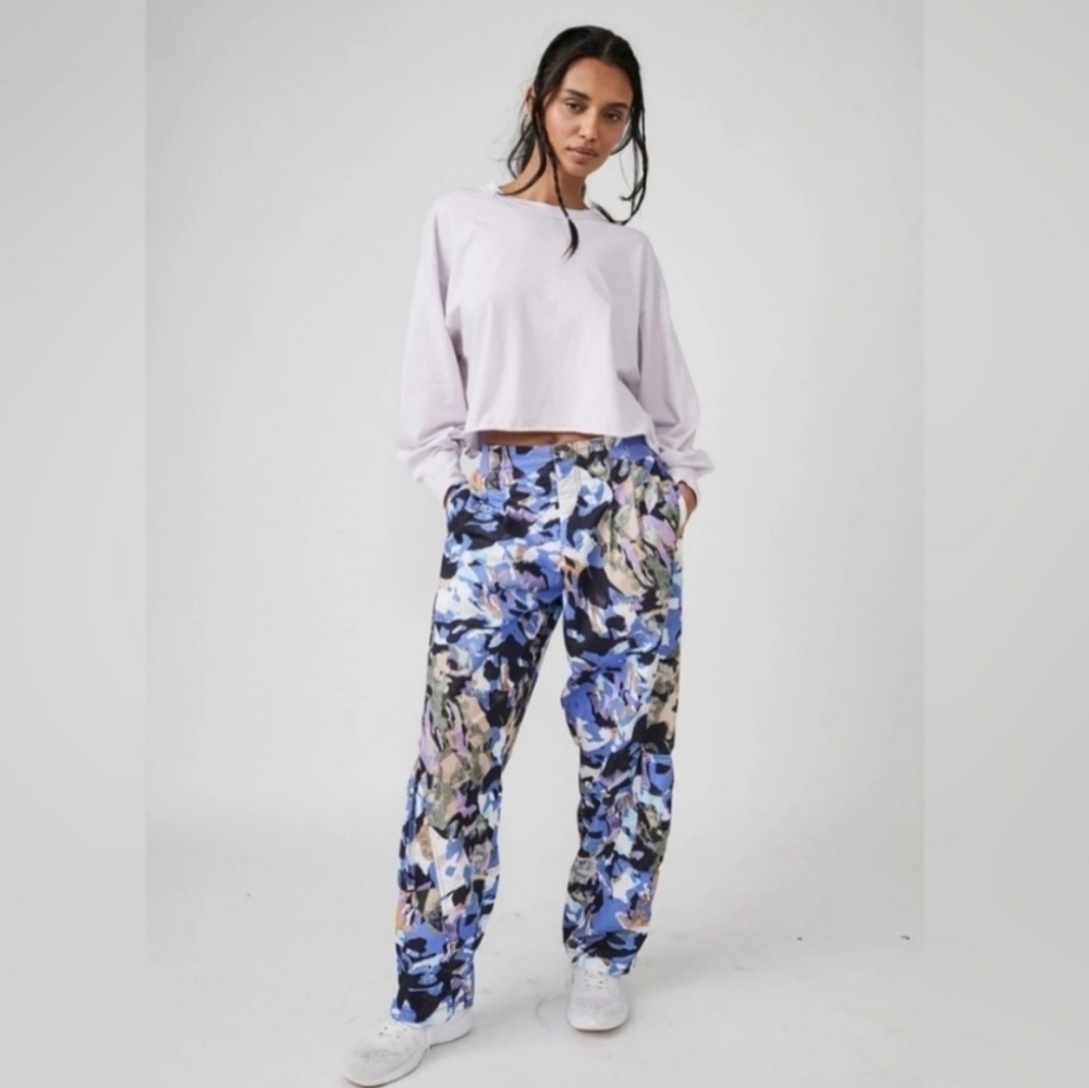 FP Movement by Free People Mesmerize Me Cargo Pants in Violet Splendor Camo - Picture 2 of 12